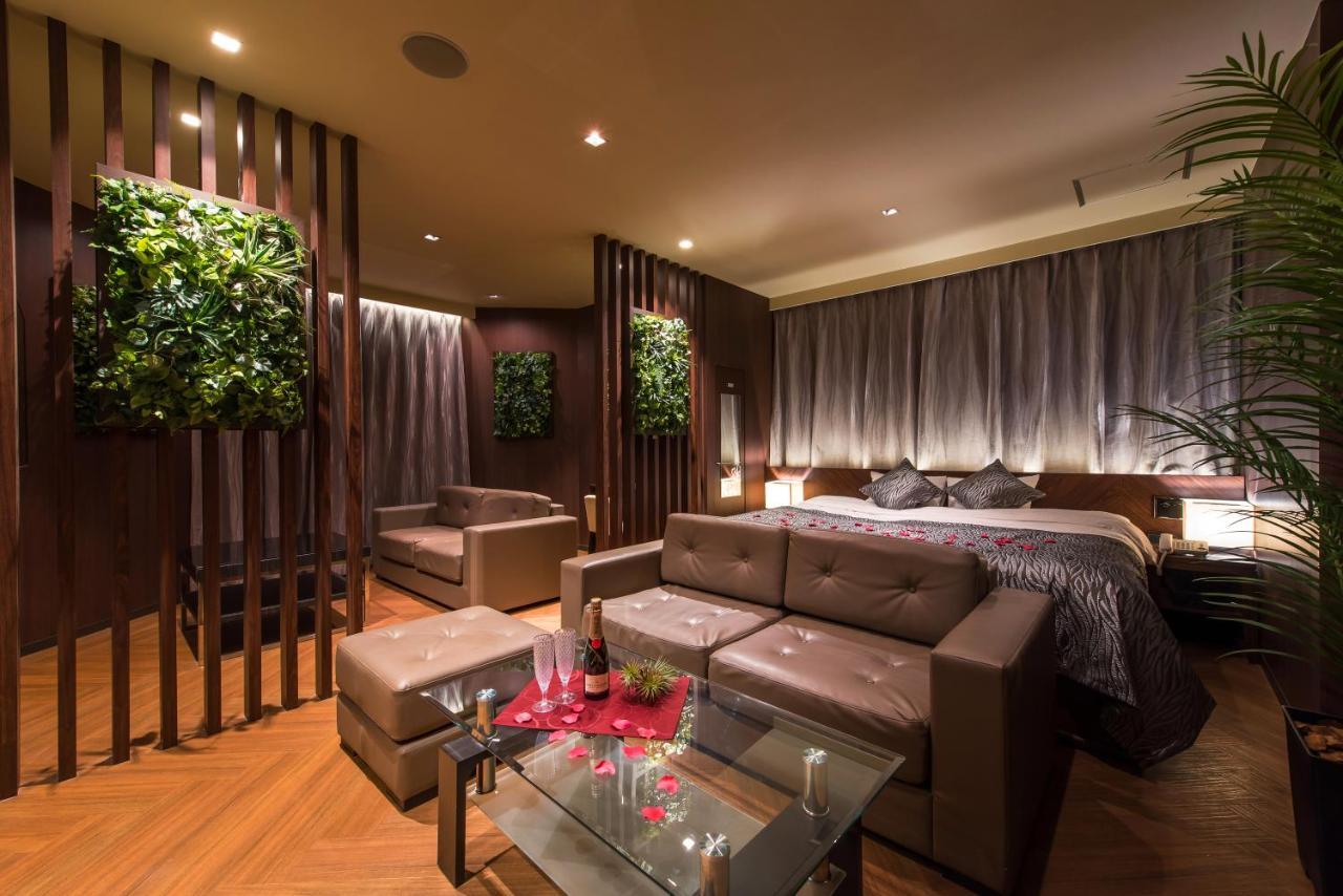 Hotel Lotus Iwatsuki (Adults Only) Saitama Bagian luar foto